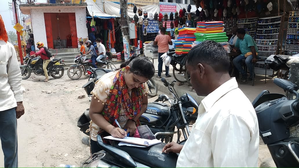 उन्नाव रेप पीड़िता को न्याय के लिए  कांग्रेस का हस्ताक्षर अभियान, लाखों लड़कियों ने हिस्सा लेकर जताया गुस्सा