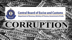 मोदी सरकार ने एक बार फिर 22 वरिष्ठ अधिकारियों को जबरन किया रिटायर, जानें क्यों उठाया ये कदम?