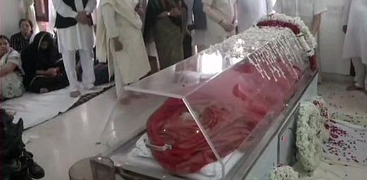 मोदी, आडवाणी, मनमोहन, सोनिया और राहुल समेत कई दिग्गजों ने सुषमा को दी श्रद्धांजलि, ये नेता नहीं रोक पाए अपने आंसू