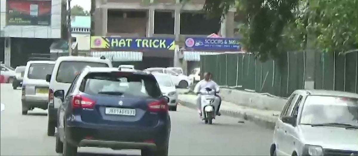 श्रीनगर की तस्वीर