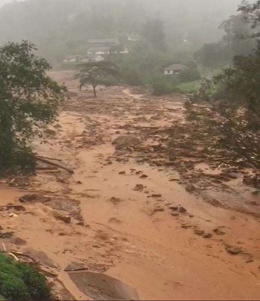 केरल: बाढ़-बारिश से अब तक 23 की मौत, स्कूल-कॉलेज बंद, वायनाड में भूस्खलन के बाद अब तक 100 से ज्यादा लोग बचाए गए