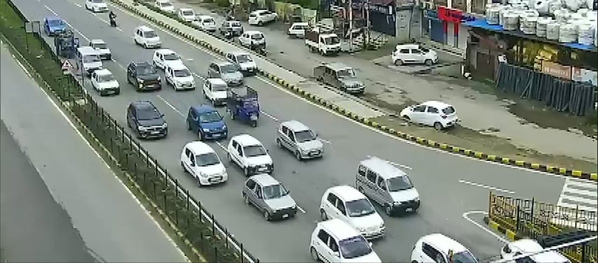 श्रीनगर की तस्वीर