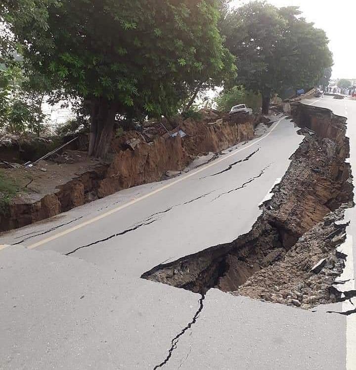 बड़ी खबर LIVE: ट्रंप ने पीएम मोदी को बताया भारत का पिता,  ट्रेड डील पर बातचीत जारी