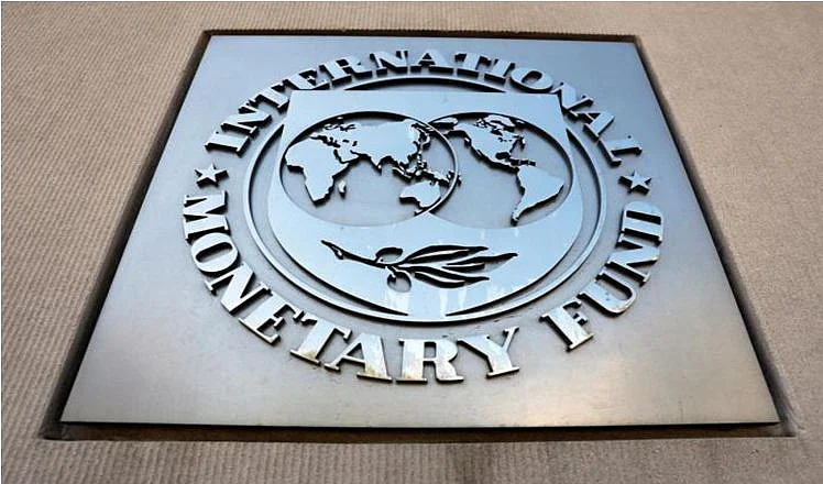 मंदी के बीच मोदी सरकार को एक और झटका, देश की अर्थव्यवस्था की हालत है खस्ता, IMF ने लगाई मुहर, कही ये बड़ी बात