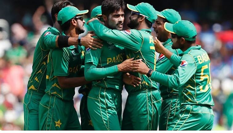 पाकिस्तानी क्रिकेट खिलाड़ियों को अब नसीब नहीं होंगे बिरयानी, मिठाई और पिज्जा, जानिए क्या है मामला