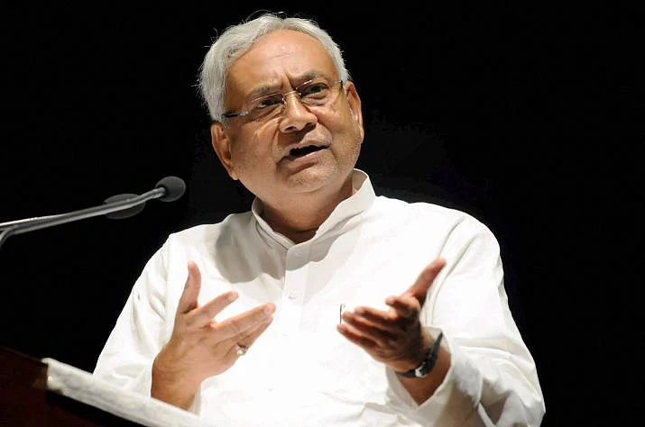 हाईकोर्ट के आदेश के बाद  भी हज़ारों फर्जी शिक्षकों का  पता नहीं लगा पाई  नीतीश सरकार, अब एक लाख और करेगी बहाल