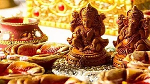 लोगों के जीवन में सुख, समृद्धि और आरोग्य लाता है धनतेरस, जानें इसका महत्व और पूजा की शुभ मुहूर्त