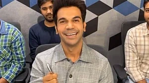 सिनेजीवन: जब लियोनार्डो को पेन बेचते दिखे राजकुमार राव और शाहिद कपूर ने छोटे भाई ईशान को दी जरूरी सलाह