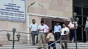 जांच में ‘कॉपी पेस्ट’ कर रहे हैं ईडी अधिकारी, निदेशालय ने दिया मौलिक पड़ताल का निर्देश