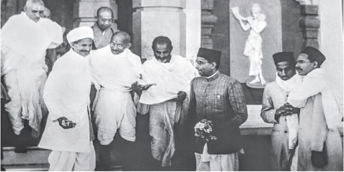  मोदी के बनारस में वैचारिक उग्रवाद, पर मन में आज भी बसे हैं गांधी