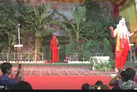 वीडियो: रावण के भेष में बीजेपी विधायक का अमर्यादित बोल, कहा- सीता मेरी जान, भड़के लोग