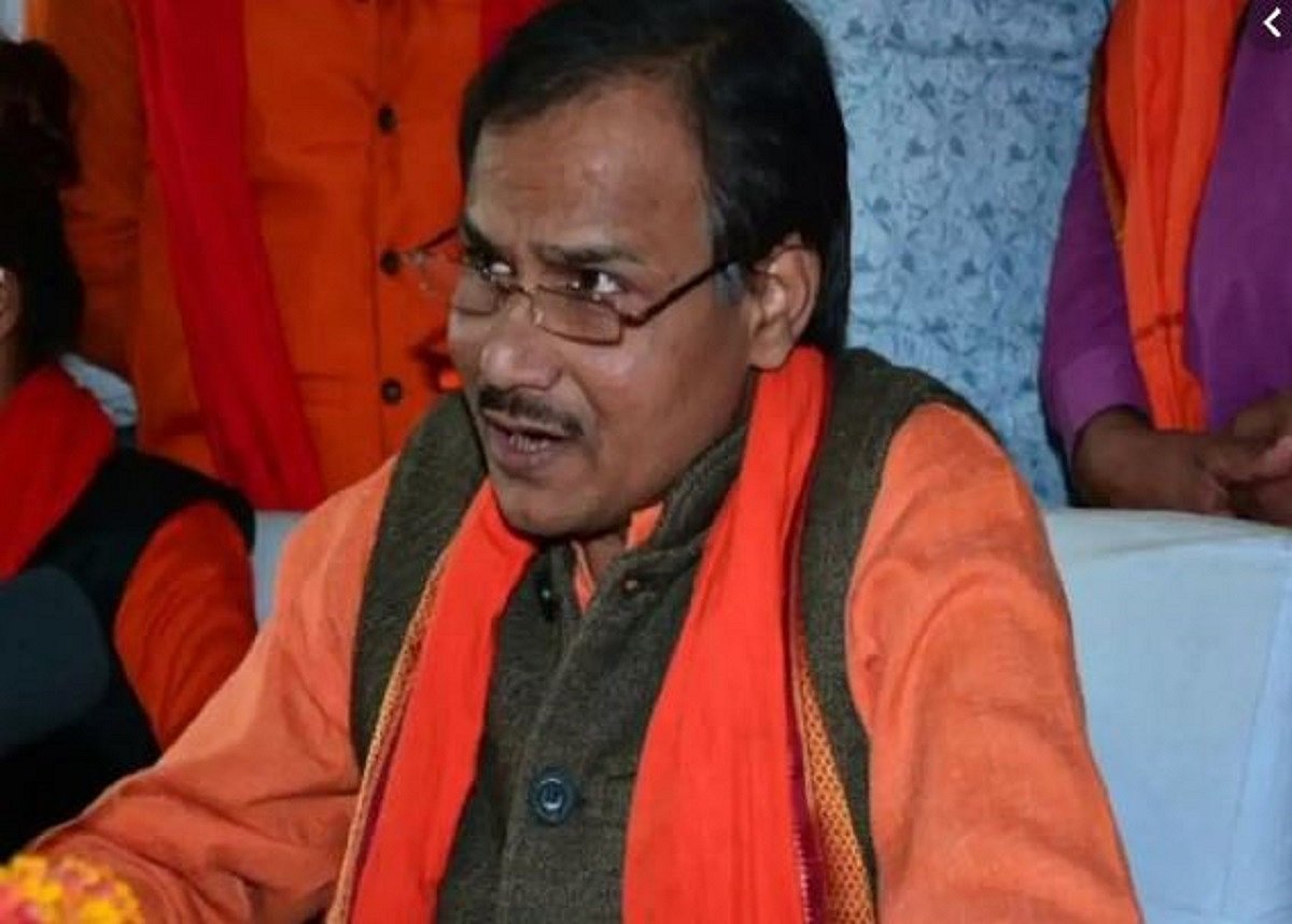 कमलेश हत्याकांड में खुलासे का दावा,  गुजरात में 3 गिरफ्तार, लेकिन सीसीटीवी में दिखे हत्यारों पर सस्पेंस बरकरार