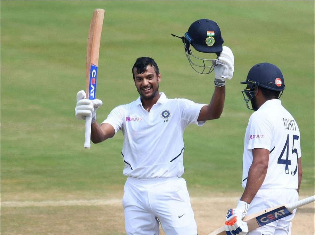 पहले टेस्ट शतक को दोहरे में बदलने वाले चौथे भारतीय बल्लेबाज बने मयंक अग्रवाल, जाने और किसके नाम है यह कीर्तिमान