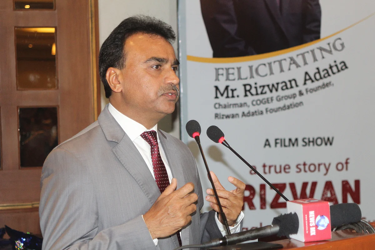 मेहनत, ईमानदारी और समाजसेवा के मार्ग पर चलते हुए फर्श से अर्श तक का सफर करने वाले भारतीय की कहानी है ‘रिजवान’