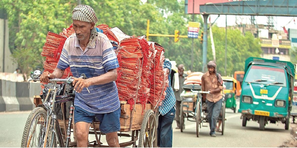 अर्थव्यवस्था की रीढ़ तोड़ने वाली मोदी सरकार अब समझ ही नहीं पा रही  कि इसे कैसे संभाला जाए