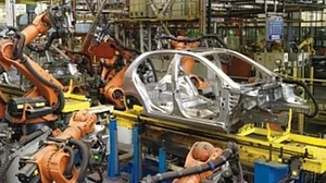 जारी है मंदी की मार, देश की आर्थिक हालत बताने वाले औद्योगिक उत्पादन सूचकांक में 4.3 फीसदी की गिरावट