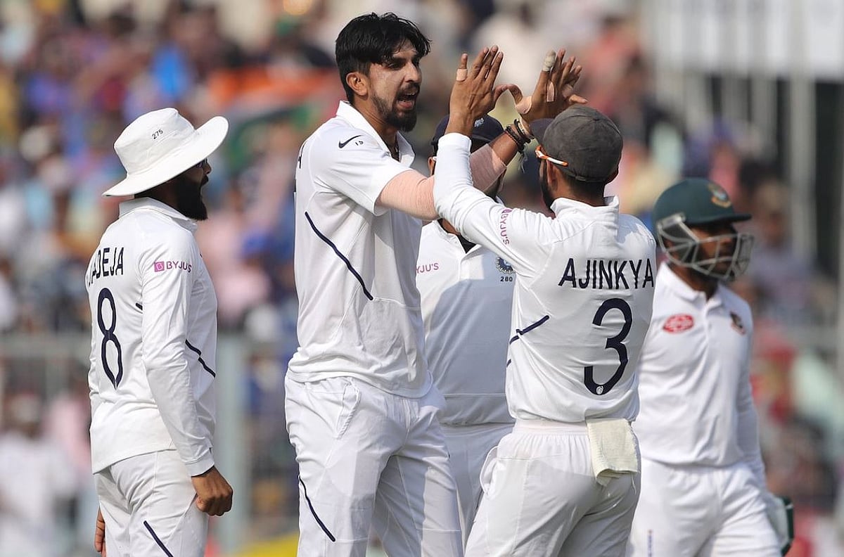 लगातार चौथी बार पारी से जीतने वाली पहली टीम बनी इंडिया और आस्ट्रेलिया ने पाकिस्तान को पारी और 5 रनों से हराया