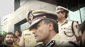 दिल्ली पुलिस में ‘बगावत जैसे हालात’: ‘नायक’ के बदले ‘खलनायक’ बन गए ‘पटनायक’ !