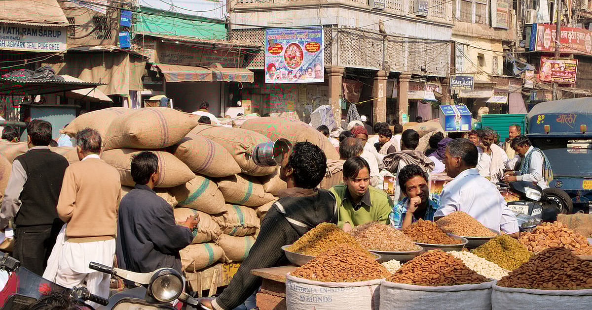 थोक महंगाई दर मार्च में 3.88% रही, तेल-धातु महंगे, ज्वैलरी में भारी उछाल