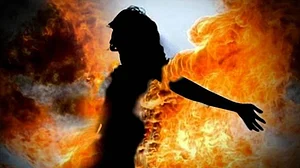 हैदराबाद, उन्नाव के बाद बिहार के मुजफ्फरपुर में दरिंदगी, रेप में नाकाम आरोपी ने युवती को जिंदा जलाया