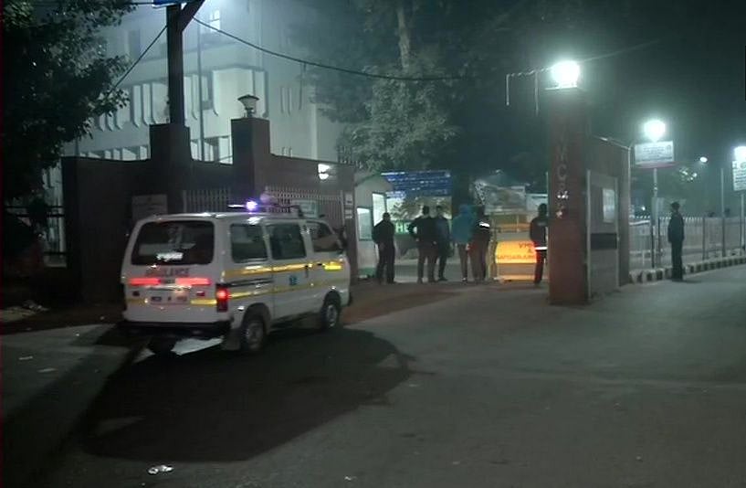 बड़ी खबर LIVE: नहीं बचाई जा सकी उन्नाव गैंगरेप पीड़िता, देर रात दिल्ली के अस्पताल में तोड़ा दम