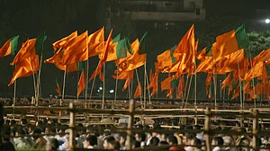 आकार पटेल का लेख: भारत भी अपने पड़ोसियों की तरह एक बहुसंख्यकवादी राष्ट्र बन चुका है