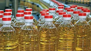 अर्थ जगत की 5 बड़ी खबरें: प्याज के बाद अब खाद्य तेल बिगाड़ेगा भोजन का स्वाद और जानिए जियो के सभी नए प्लान के बारे में