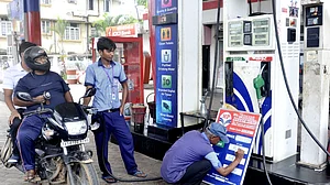 अर्थ जगत की 5 बड़ी खबरें: पेट्रोल 75 रुपये के पार, डीजल भी महंगा, सेंसेक्स 17 अंक गिरा, निफ्टी बढ़त के साथ बंद