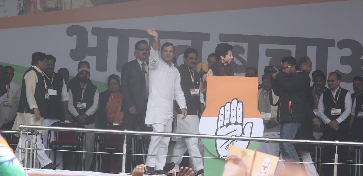 LIVE: ‘भारत बचाओ’ रैली से सोनिया का मोदी-शाह पर बड़ा हमला, कहा- देश में अंधेर नगरी चौपट राजा जैसा माहौल