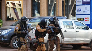 अफ्रीकी देश बुर्किना फासो में आतंकी हमले में 35 लोगों की मौत, सुरक्षा बलों से मुठभेड़ में 80 आतंकी ढेर