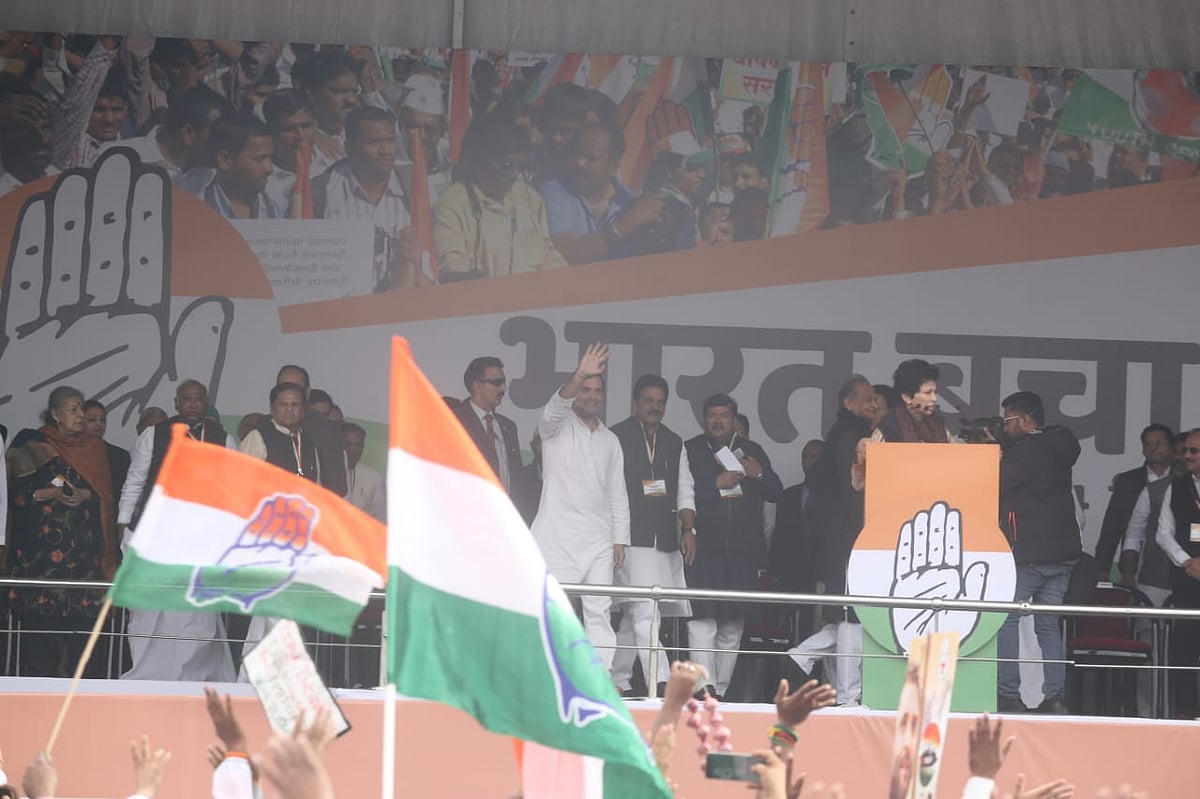 LIVE: ‘भारत बचाओ’ रैली से सोनिया का मोदी-शाह पर बड़ा हमला, कहा- देश में अंधेर नगरी चौपट राजा जैसा माहौल