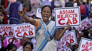 आकार पटेल का लेख: CAB के नतीजों की अभी कल्पना तक नहीं की जा सकती, यूरोपीय यूनियन के नतीजे सिखा सकते हैं सबक