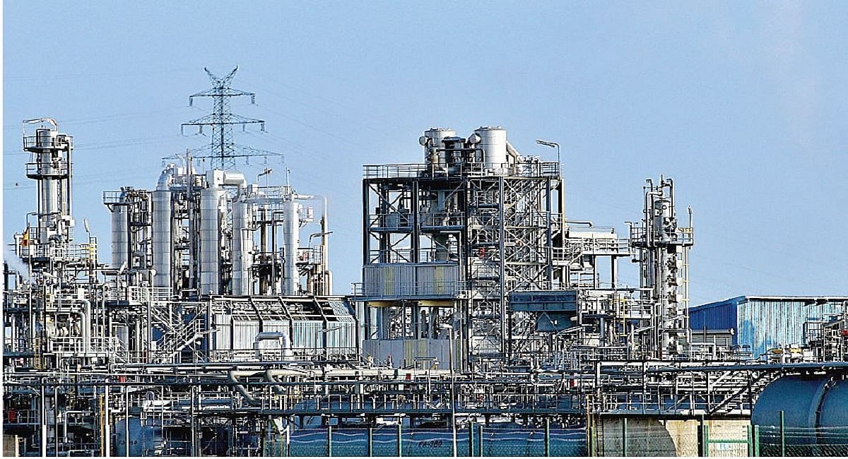 देश के इन्फ्रास्ट्रक्चर में निजी निवेश की तत्काल जरूरत, पर मोदी सरकार पर नहीं हो रहा निवेशकों को भरोसा