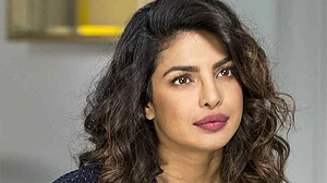 सिनेजीवन: Amazon की ड्रामा सीरीज में नजर आएंगी प्रियंका चोपड़ा और कंगना ने किया अपने प्रोडक्शन हाउस का उद्घाटन