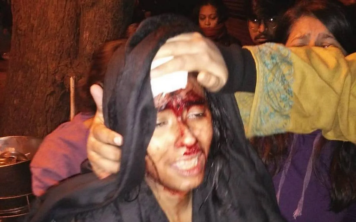 वे भारत को फासीवादी हिंदुत्व राष्ट्र बनाना चाहते हैं, इसीलिए असहमति की जगहों पर हो रहे हमले