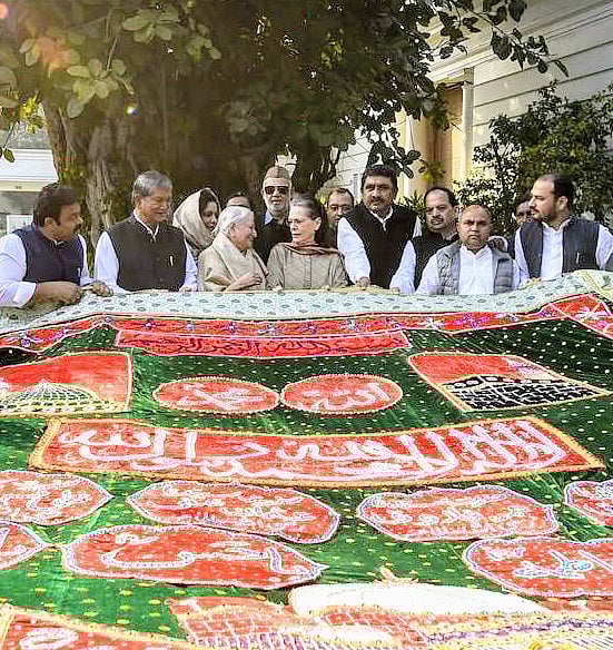 बड़ी खबर LIVE: दिल्ली पुलिस ने आम लोगों से दंगों के बारे में मांगी जानकारी, कहा-जो भी सबूत हों पुलिस को दें