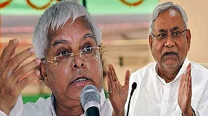 शराबबंदी वाले बिहार में क्या पुलिस बेच रही है शराब, डीजीपी के बयान से मचा बवाल, RJD का नीतीश कुमार पर निशाना