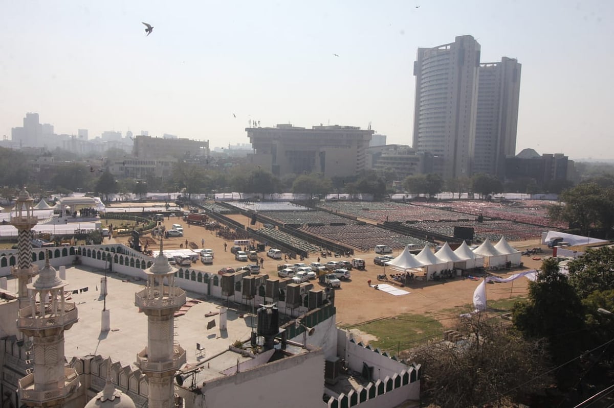 अरविंद केजरीवाल कल लेंगे मुख्यमंत्री पद की शपथ, भव्य तैयारियों से सज गया है ऐतिहासिक रामलीला मैदान