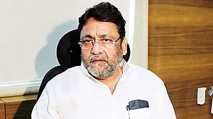 नवजीवन बुलेटिन: NCP नेता नवाब मलिक का BJP पर निशाना और मिड-डे मील के बर्तन में गिरने से 3 साल की बच्ची की मौत