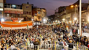 नज़रिया: दिल्ली चुनाव के नतीजे कुछ भी हों, लेकिन राजधानी के अल्पसंख्यकों को क्या हासिल होगा !