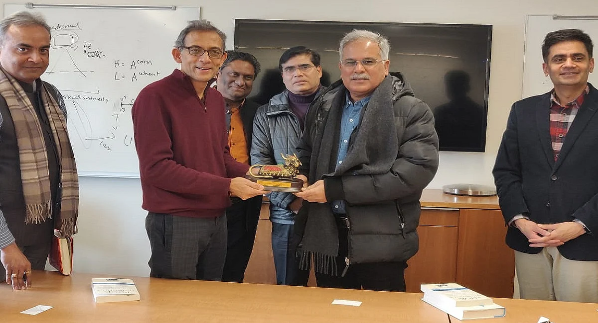 छत्तीसगढ़ सरकार की बड़ी सफलता, नोबेल विजेता अभिजीत करेंगे राज्य का आर्थिक विकास मॉडल बनाने में मदद
