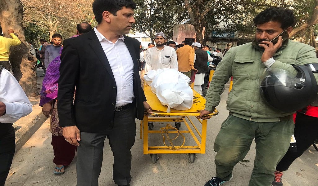 बड़ी खबर LIVE: दिल्ली पुलिस ने आम लोगों से दंगों के बारे में मांगी जानकारी, कहा-जो भी सबूत हों पुलिस को दें