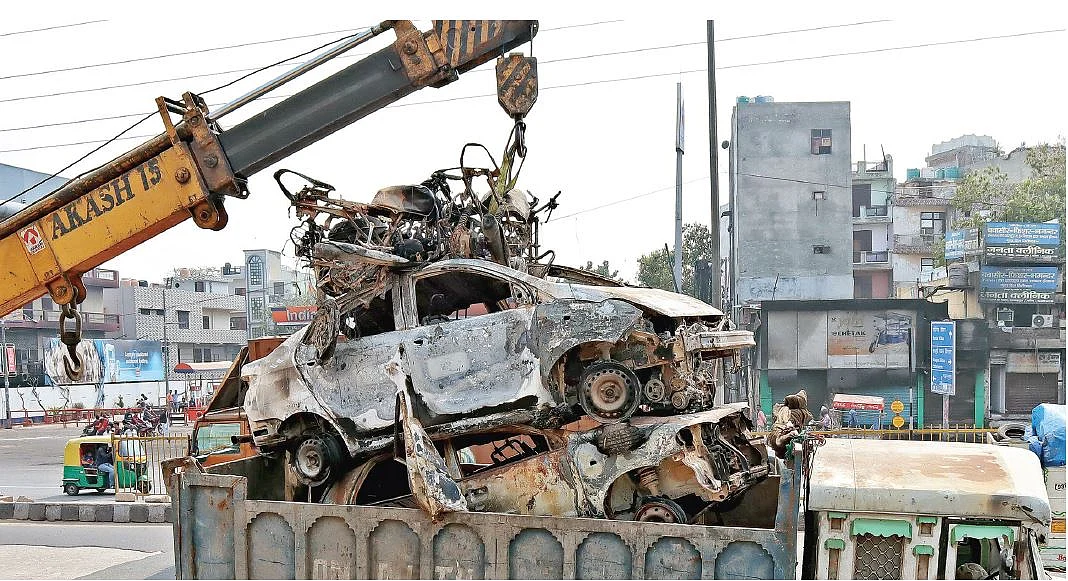 दिल्ली हिंसाः दंगों के सौदागरों ने कर दिया तबाह  सारा कारोबार, छोटे-मोटे धंधे तक हो गए ठप