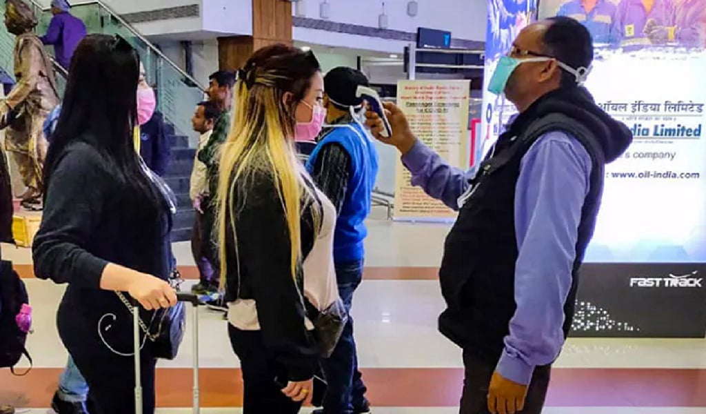 देश में बढ़े कोरोना वायरस के मामले, 107 हुई मरीजों की संख्या, दहशत में लोग