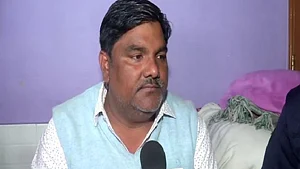 ताहिर हुसैन ने दी अग्रिम जमानत की अर्जी: अमरोहा के एक गांव से खाली जेब दिल्ली आया शख्स कैसे बना करोड़पति पार्षद