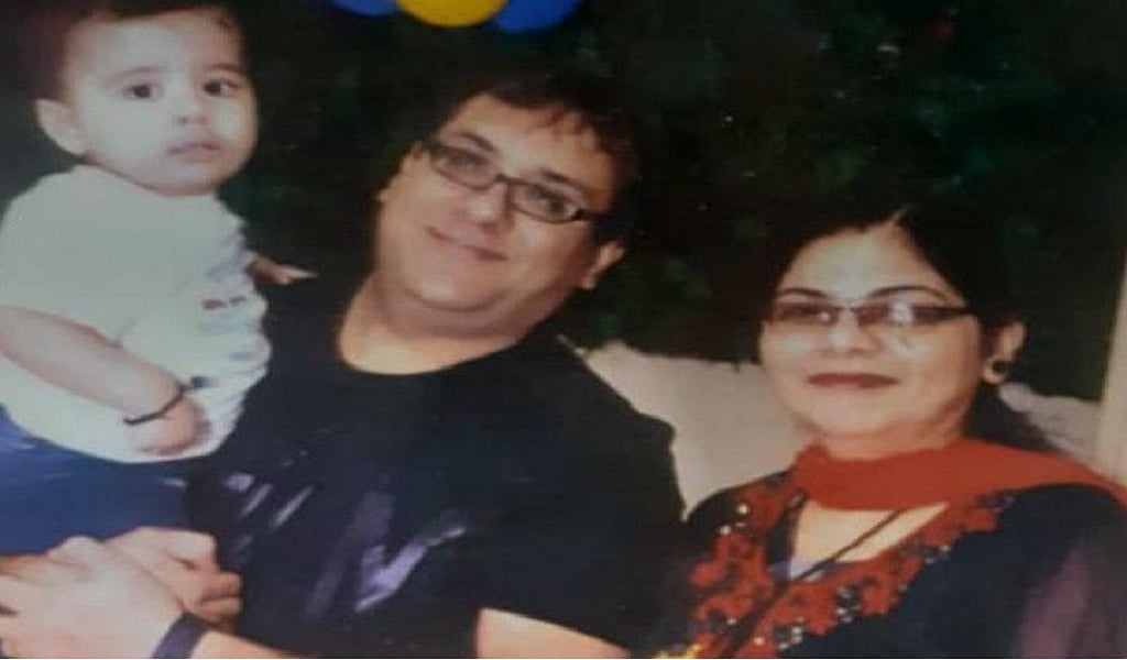 उत्तर प्रदेश: कर्ज से परेशान एक शख्स ने पहले पत्नी और बच्चे को दिया जहर, फिर फंदे से लटक कर दी जान