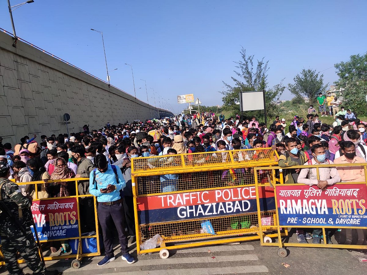 बड़ी खबर LIVE: मजदूरों के पलायन पर प्रियंका का केंद्र सरकार पर वार, कहा- प्रजा करे हाहाकार, जागो हे सरकार