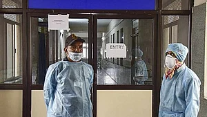 कोरोना का कहर: देश में मरीजों की संख्या हुई 271, दिल्ली में 24 घंटे के भीतर 6 नए मामले आए सामने, सकते में लोग