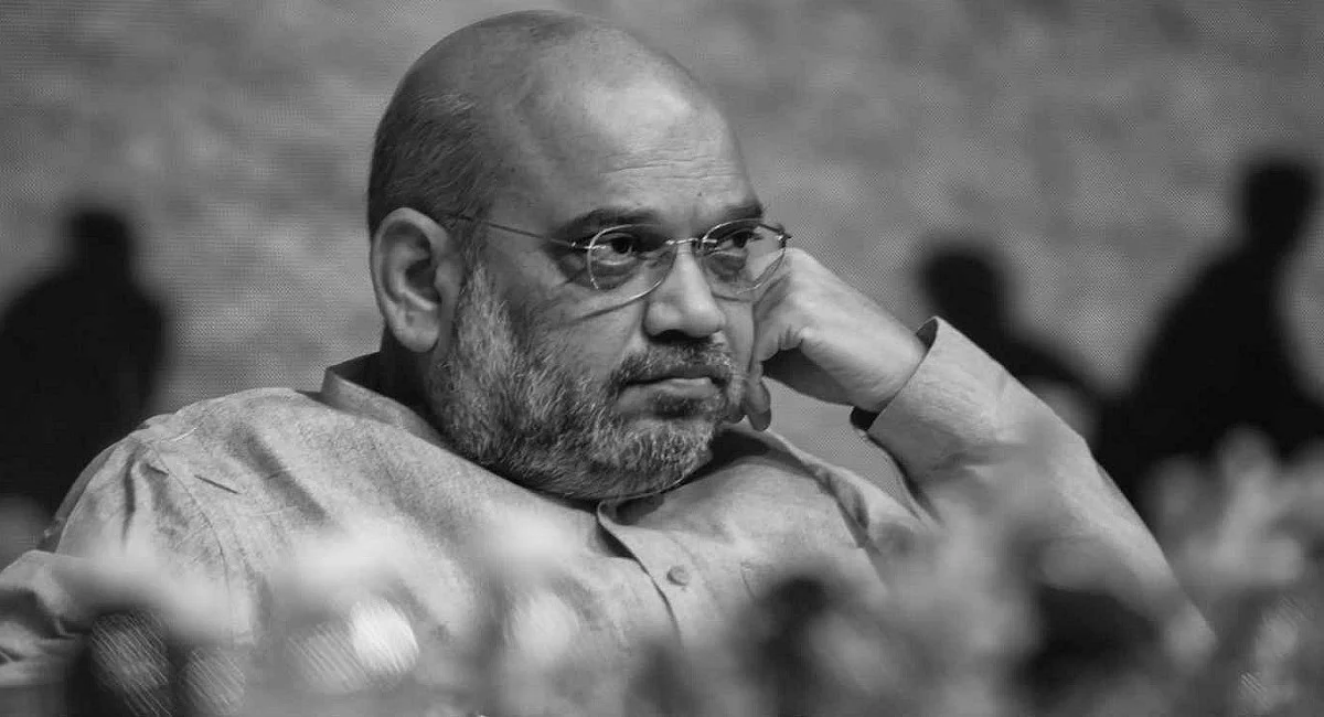 संसद में दिल्ली पुलिस की तारीफ कर शाह ने छिपाई अपनी नाकामी, खुद ही लगा लिया अपनी काबिलियत पर सवालिया निशान