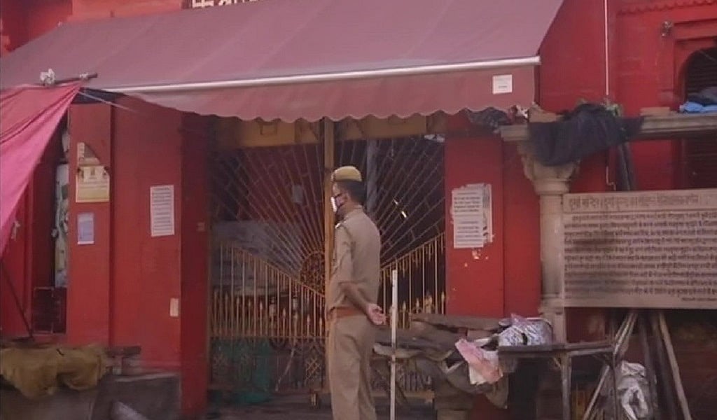 बड़ी खबर LIVE: देश में कोरोना वायरस से संक्रमति लोगों की संख्या 694 हुई, अबतक 16 की हुई मौत